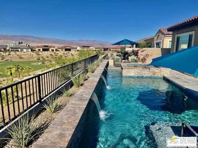 101 Zinfandel, Rancho Mirage CA: https://media.crmls.org/mediaz/1ff0b9a4-d8cb-4b3a-ae2c-cfaea50c5179.jpg