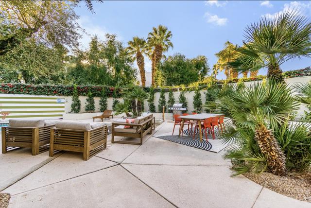 130 W Racquet Club Road #308, Palm Springs, CA 92262