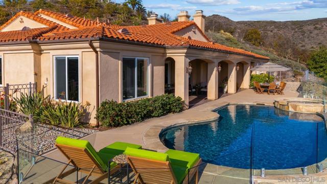 2247 Margarita Glen, Fallbrook, California 92028, 3 Bedrooms Bedrooms, ,3 BathroomsBathrooms,Single Family Residence,For Sale,Margarita Glen,250019461SD