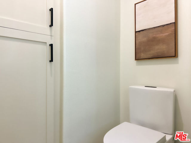 Primary Bathroom Toilet Room