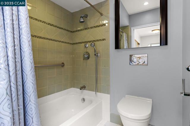 1244 Singingwood Ct., Walnut Creek CA: https://media.crmls.org/mediaz/1ff57b42-574c-47c1-a4d0-2fdf43f0128e.jpg