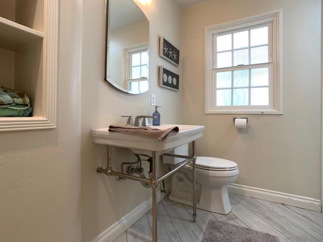 817 819 San Luis Rey Pl, San Diego CA: https://media.crmls.org/mediaz/1ff6b5e0-cd19-493f-86bb-501663436e34.jpg