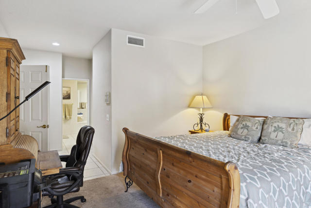 48538 Via Amistad, La Quinta CA: https://media.crmls.org/mediaz/1ff75763-8b50-4e81-931d-50a724ed926b.jpg