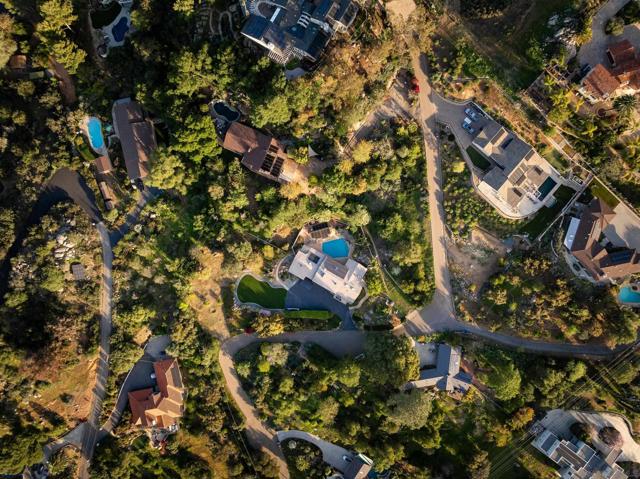 16204 Orchard Bend Rd, Poway CA: https://media.crmls.org/mediaz/1ff7a6aa-3abc-4f31-bbf6-3ad12f114770.jpg