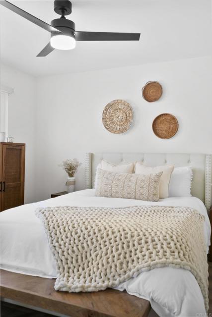7255 Volta Court, San Diego CA: https://media.crmls.org/mediaz/1ff8e31b-e6a5-4e80-8391-15f898948c8e.jpg