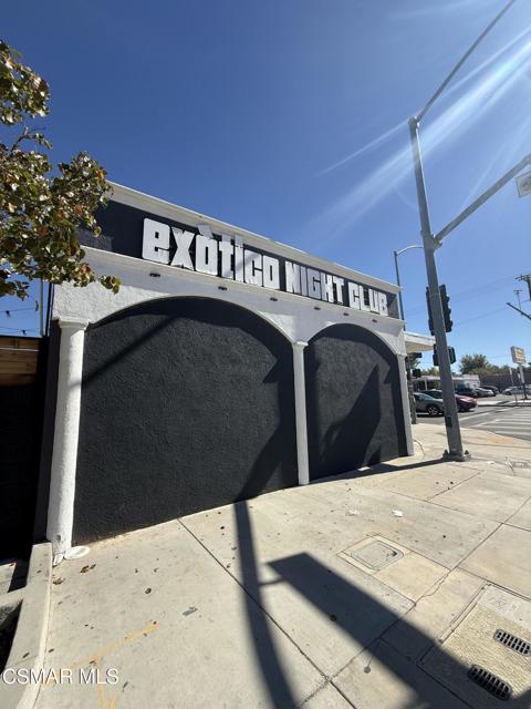 1255 W Avenue I, Lancaster CA: https://media.crmls.org/mediaz/1ffba896-b9ec-4b08-98f7-057e04abf177.jpg