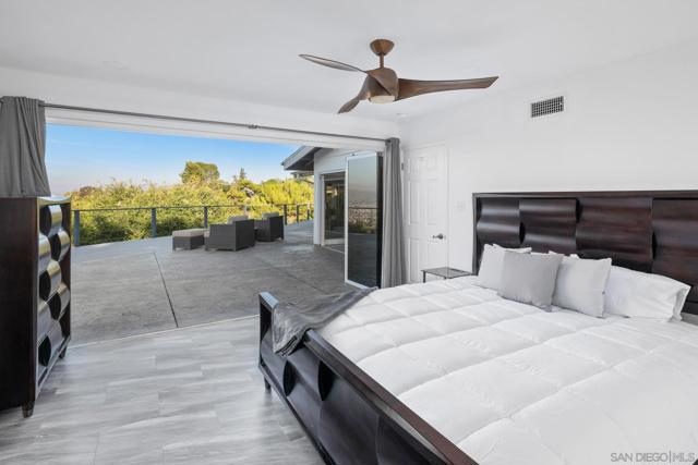 5030 Helix Ter, La Mesa CA: https://media.crmls.org/mediaz/1ffcf6a2-5c01-42f1-b88f-7d6bb1f5dcf5.jpg