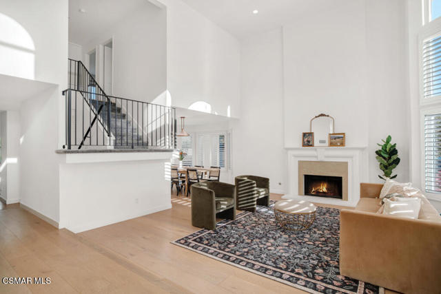 29504 Woodbrook Drive, Agoura Hills CA: https://media.crmls.org/mediaz/1ffd14b2-2e01-4ab0-9dfa-64d37b2b58f3.jpg