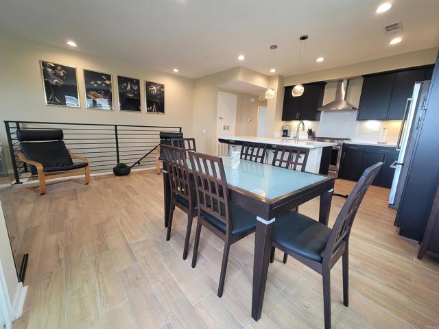 Detail Gallery Image 6 of 61 For 2072 Tango Loop #2,  Chula Vista,  CA 91915 - 4 Beds | 3 Baths