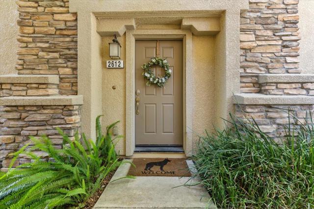 3301 N Park Drive, Sacramento CA: https://media.crmls.org/mediaz/1ffebcaf-0ee8-4a84-9df3-5e75bda4432e.jpg