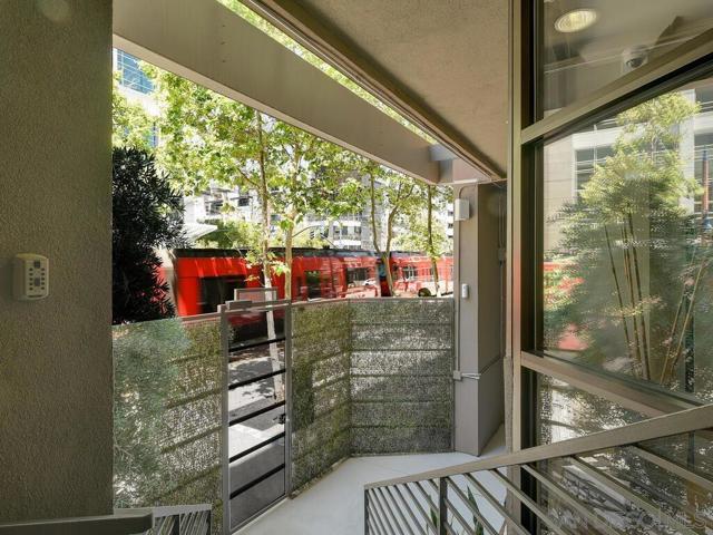 1225 Island Ave, San Diego CA: https://media.crmls.org/mediaz/1ffefad5-09ce-4ec2-909e-234cd3b32e29.jpg