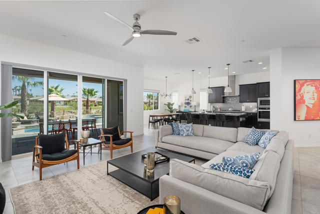 67372 Zuni Court, Cathedral City CA: https://media.crmls.org/mediaz/1fff010e-4a59-4d8f-b1b3-7e1f39d52b8b.jpg
