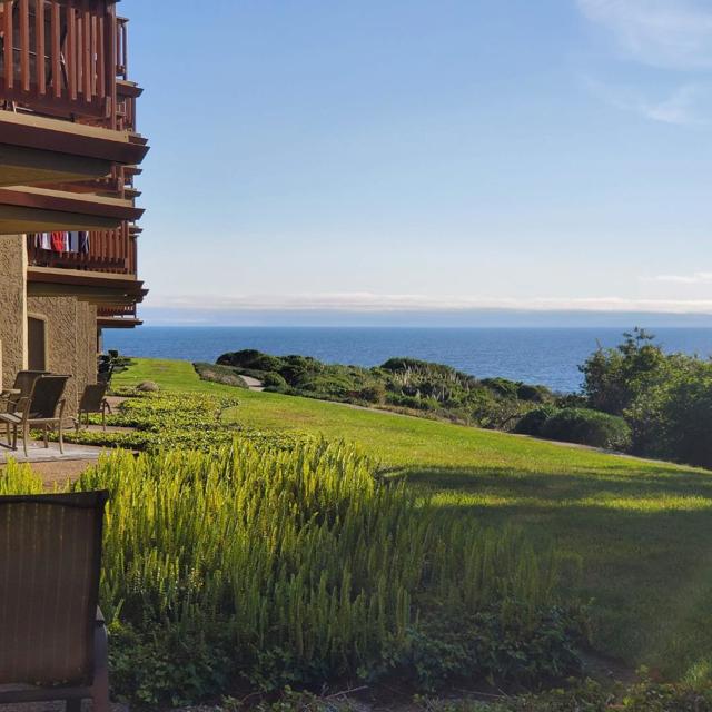 22 Seascape Resort Drive, Aptos CA: https://media.crmls.org/mediaz/1fff39d1-c25e-45f0-af3f-7abad2cf021e.jpg