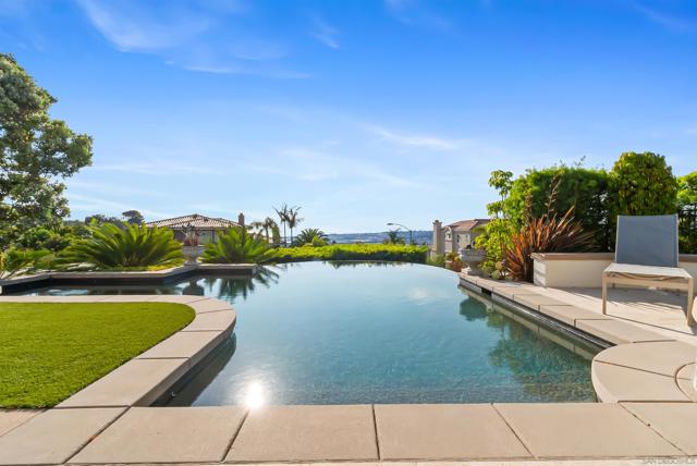 3930 Torrey Hills Lane, San Diego CA: https://media.crmls.org/mediaz/20008e58-a0e5-45a7-80a6-fa24166a269d.jpg