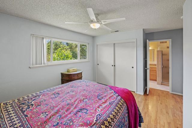 19060 Oak Heights Drive, Salinas CA: https://media.crmls.org/mediaz/2000a892-3e08-416f-8901-0d0cb18e36ed.jpg
