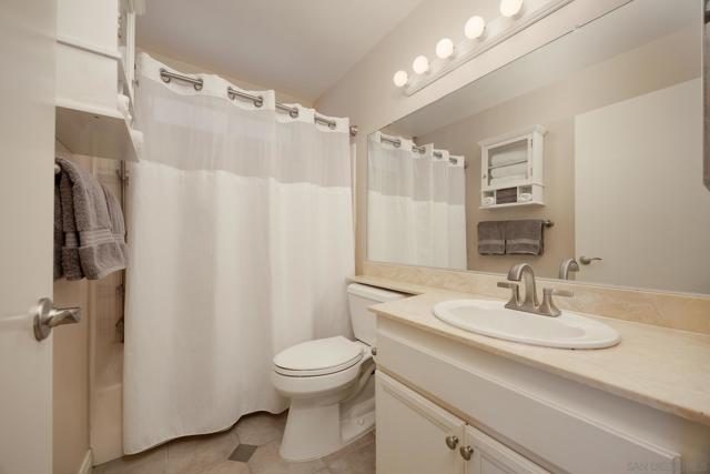 11944 Avenida Marcella, El Cajon CA: https://media.crmls.org/mediaz/200189fd-818b-461f-87f7-c5b40ebb684b.jpg