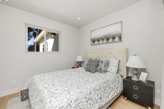 1980 Dayton Ave, San Leandro CA: https://media.crmls.org/mediaz/20020d43-a541-4f8d-9e56-dfc587e3e9e9.jpg