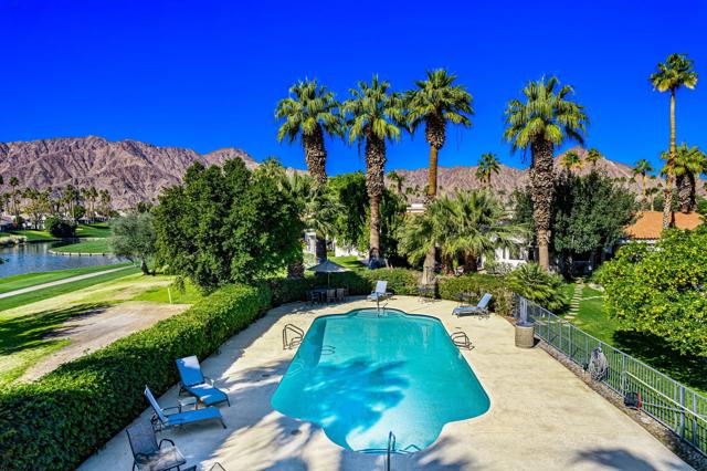 78038 Calle Norte, La Quinta CA: https://media.crmls.org/mediaz/20021c54-fac1-4105-8f0a-25fca99cf93f.jpg
