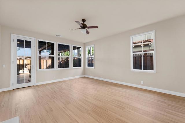 9652 Cooper Place, Gilroy CA: https://media.crmls.org/mediaz/2002bf26-56cb-4981-9b8c-77f141ce7b06.jpg