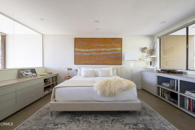 2266 Panorama Terrace, Los Angeles CA: https://media.crmls.org/mediaz/20046a44-0fa1-4057-a471-fefe84afa810.jpg