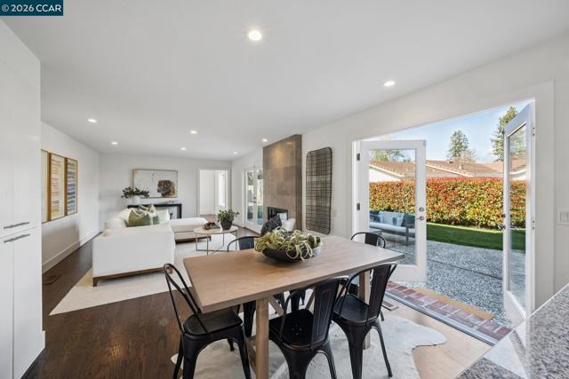 Image 13 of 38 For 342 Constance Pl