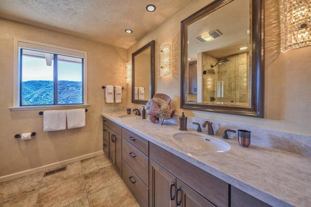 13369 Middle Canyon Road, Carmel Valley CA: https://media.crmls.org/mediaz/2009c45f-09a6-48e9-ba0c-b776bd56f111.jpg