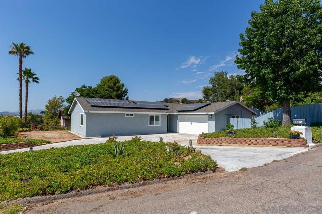 12274 Gay Rio Dr