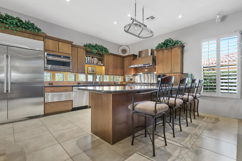 MLS #219138775DA image #8