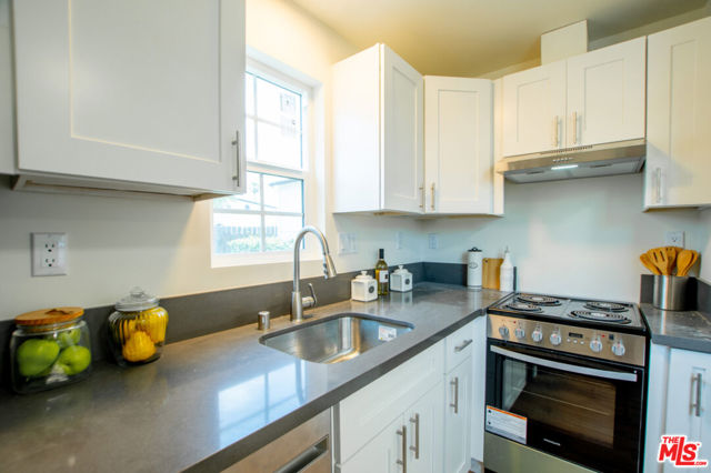 17209 Stagg Street, Van Nuys CA: https://media.crmls.org/mediaz/200b5782-8bf9-4a28-8881-742589537026.jpg
