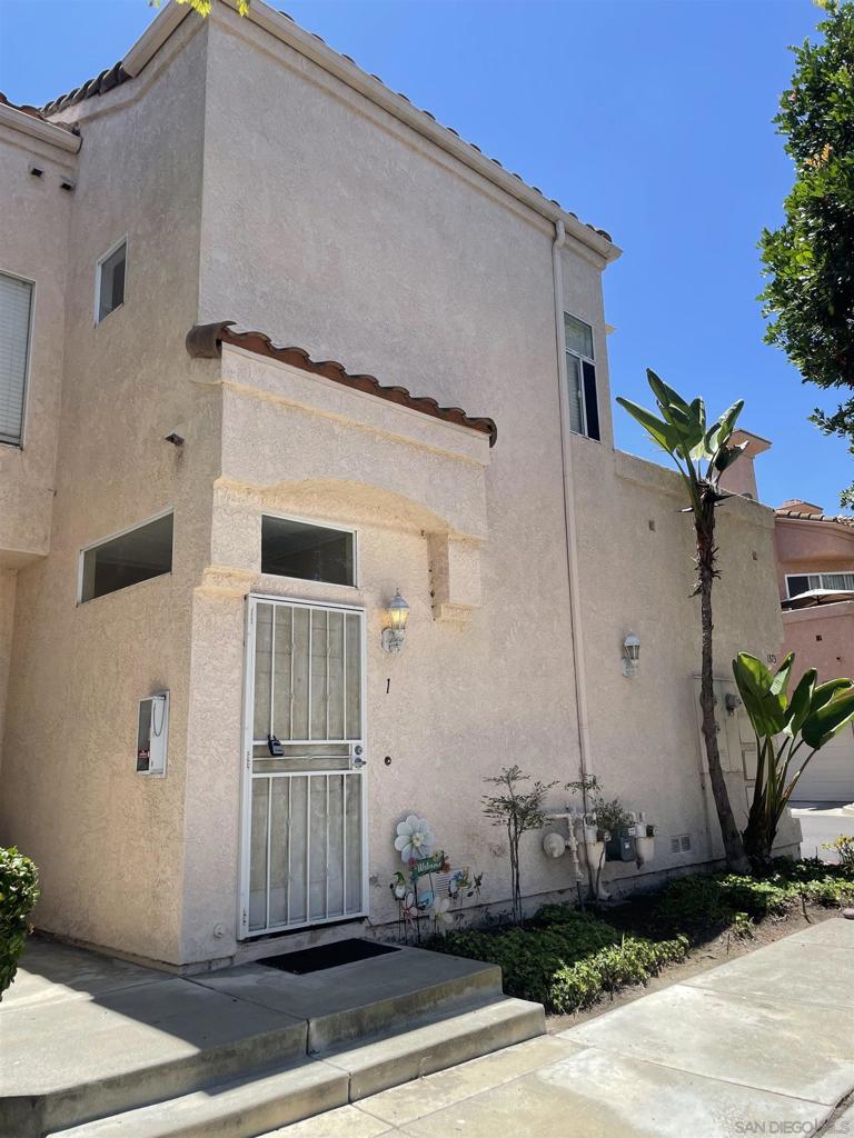 1373 Serena Circle #1