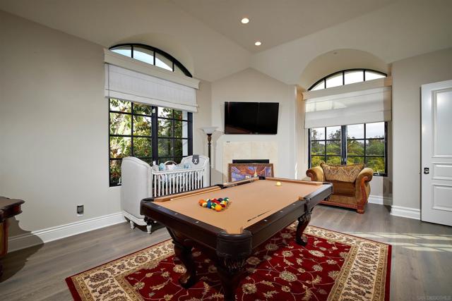 18092 Lago Vista, Rancho Santa Fe CA: https://media.crmls.org/mediaz/200dd638-8134-4f3c-bc24-4bf2cfb403e0.jpg