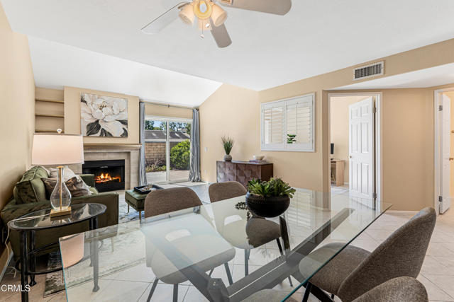 Detail Gallery Image 8 of 37 For 2451 Manet Ln, Simi Valley,  CA 93063 - 4 Beds | 3 Baths