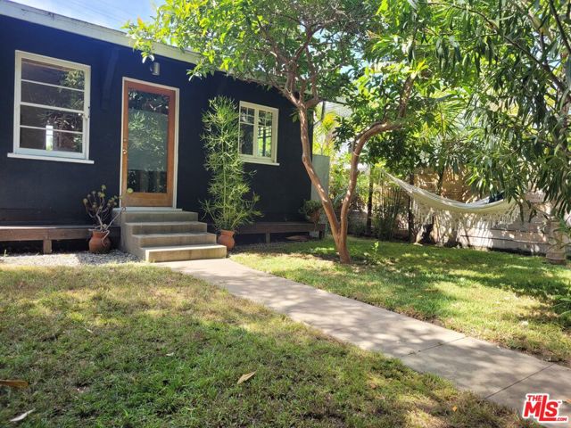 947 Amoroso Place photo 1