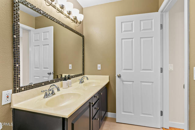 5585 Rainier Street-026-045-Bathroom-MLS