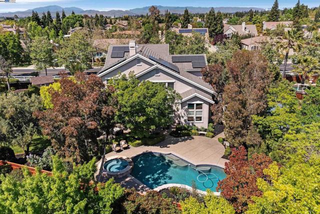 259 Alden Ln, Livermore CA: https://media.crmls.org/mediaz/200f76c5-0d73-4d84-9c46-3b25980ccc97.jpg