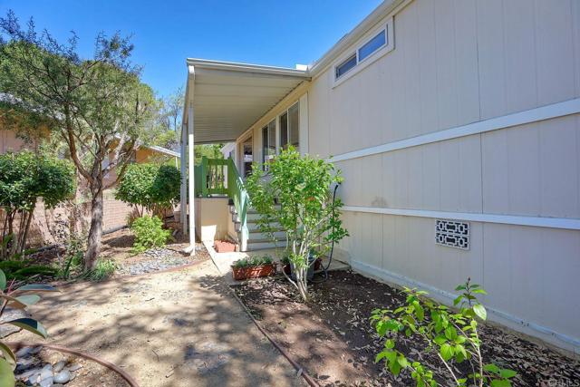 Detail Gallery Image 33 of 38 For 18218 Paradise Mountain Rd Spc 124 #LOT 124,  Valley Center,  CA 92082 - 2 Beds | 2 Baths