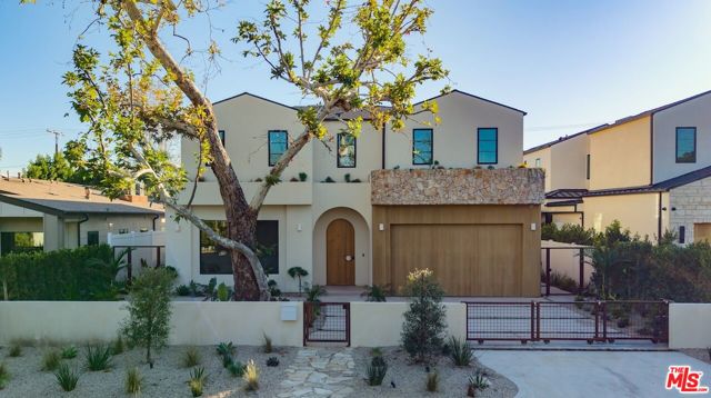 Image 68 of 69 For 11746 Blix Street