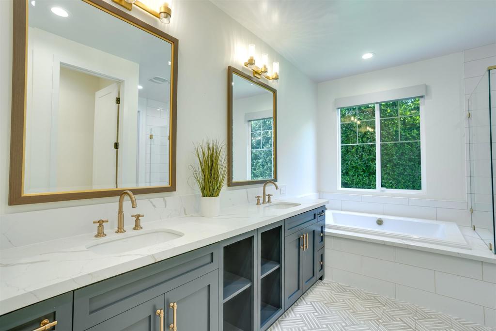 3304 James Drive - photo 19