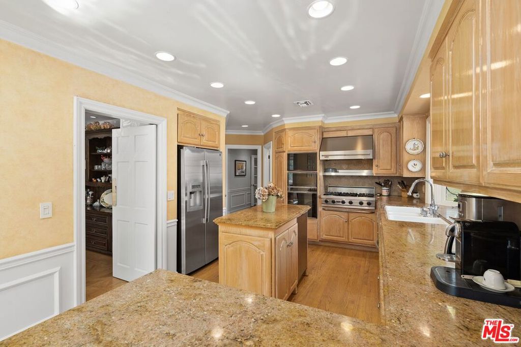 3324 Alana DriveSherman Oaks img 14