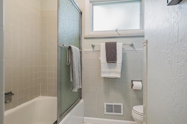 961 Gerber Court, Sunnyvale CA: https://media.crmls.org/mediaz/201521d5-ccf8-459c-9272-9e6fa4a2c953.jpg