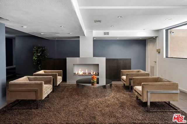 141 S Clark Drive, West Hollywood CA: https://media.crmls.org/mediaz/2015f625-31d2-4ce2-b4af-22a2b5bca83a.jpg