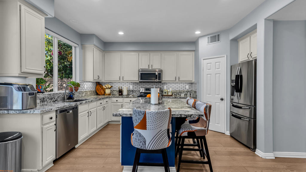MLS #219147209DA image #17