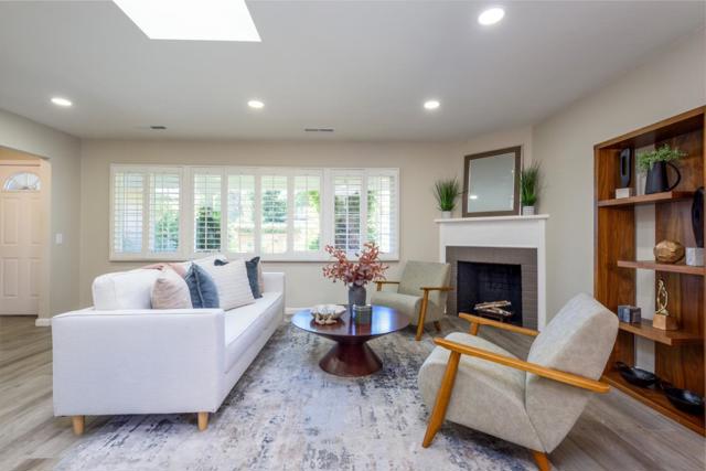 2023 Valparaiso Avenue, Menlo Park CA: https://media.crmls.org/mediaz/20163755-cebd-4d30-8994-e21598462501.jpg