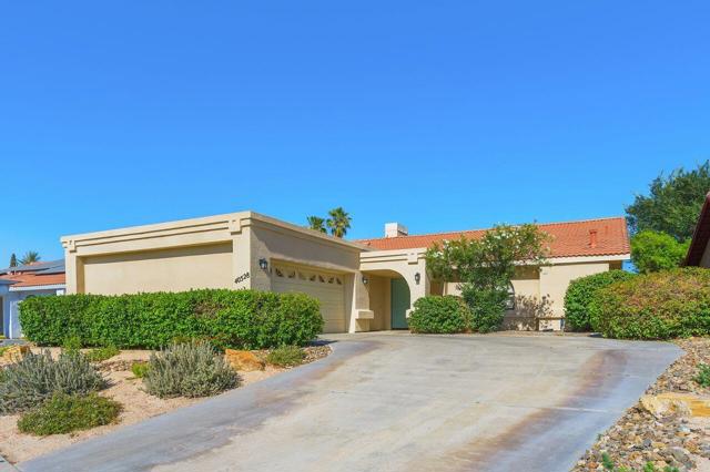 40528 Meadow Lane, Palm Desert, CA 92260