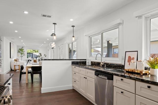 2501 Fleetwood Drive, San Bruno CA: https://media.crmls.org/mediaz/20180ea1-4d41-49f0-b69f-5ef62683aa5c.jpg