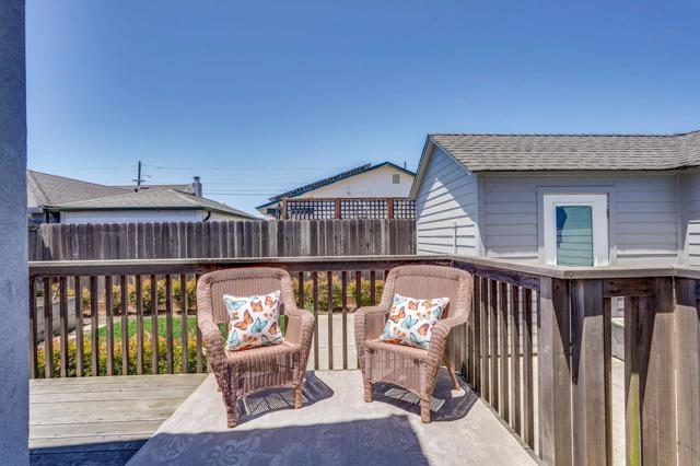 118 Cherry Avenue, South San Francisco CA: https://media.crmls.org/mediaz/20188653-a5c3-4884-a38b-ad2debca690c.jpg