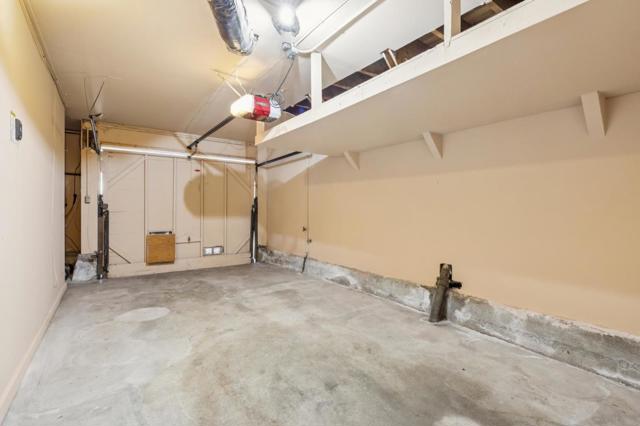 980 Burnett Avenue, San Francisco CA: https://media.crmls.org/mediaz/2018b1a5-3353-47a3-84af-1a56594f3a6f.jpg