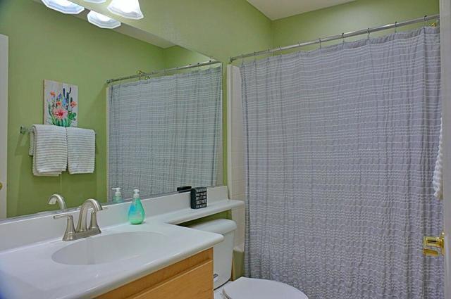 82342 Crosby Drive, Indio CA: https://media.crmls.org/mediaz/2018c96d-c75f-4213-a49a-6d5d498a12f1.jpg
