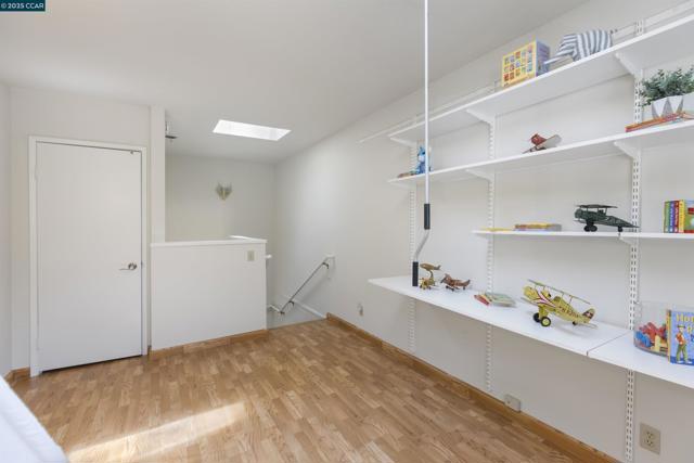 1285 Avenida Sevilla, Walnut Creek CA: https://media.crmls.org/mediaz/2018cef2-ef8d-4f57-a282-85124bf0e4b7.jpg