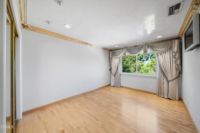 Detail Gallery Image 31 of 43 For 1118 Oberlin Dr, Glendale,  CA 91205 - 3 Beds | 2/1 Baths